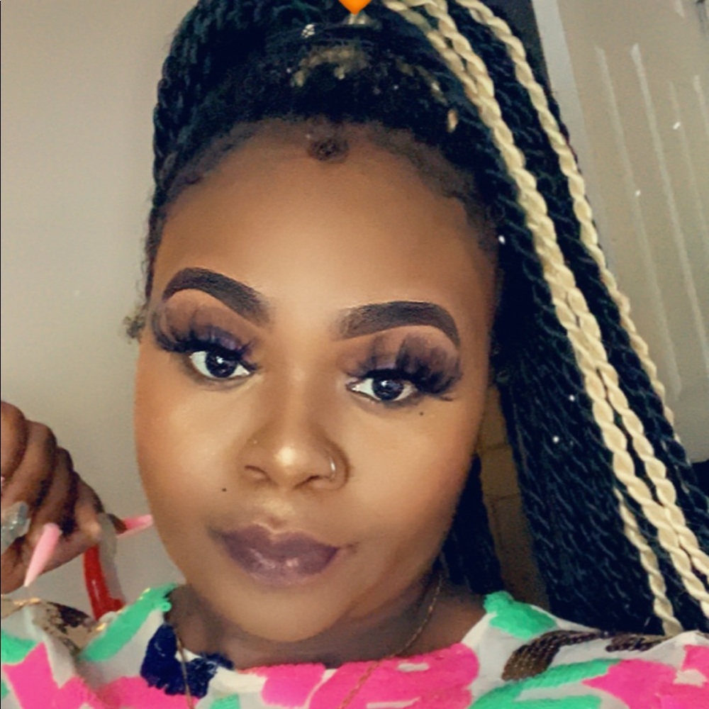 Meet your Posher, Mecca